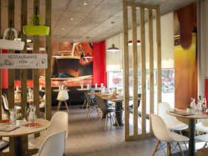 Hotel Ibis Sevilla photo 1