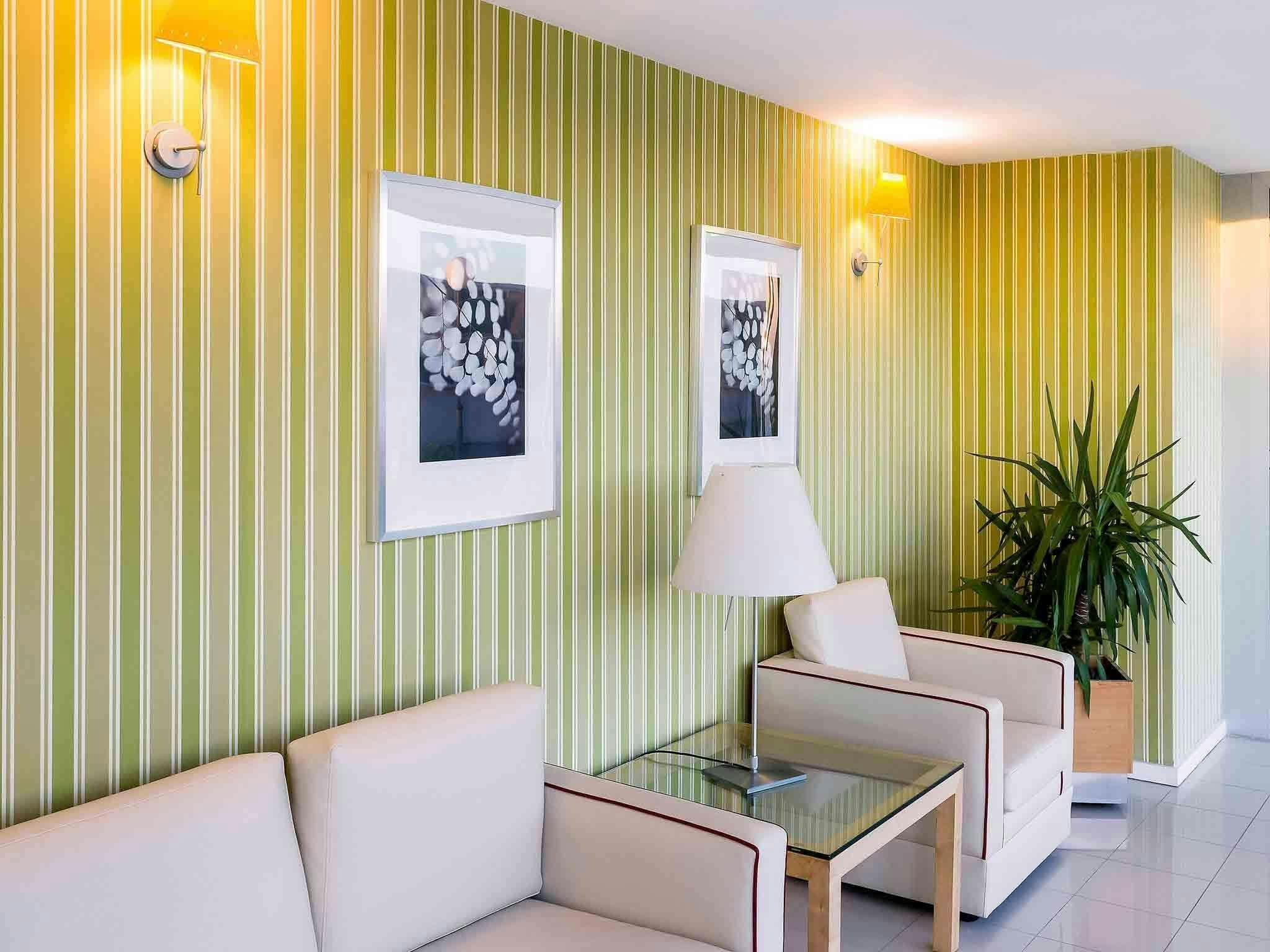 Hotel Ibis Porto São João photo 1