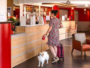 Hotel Ibis Autun photo 1