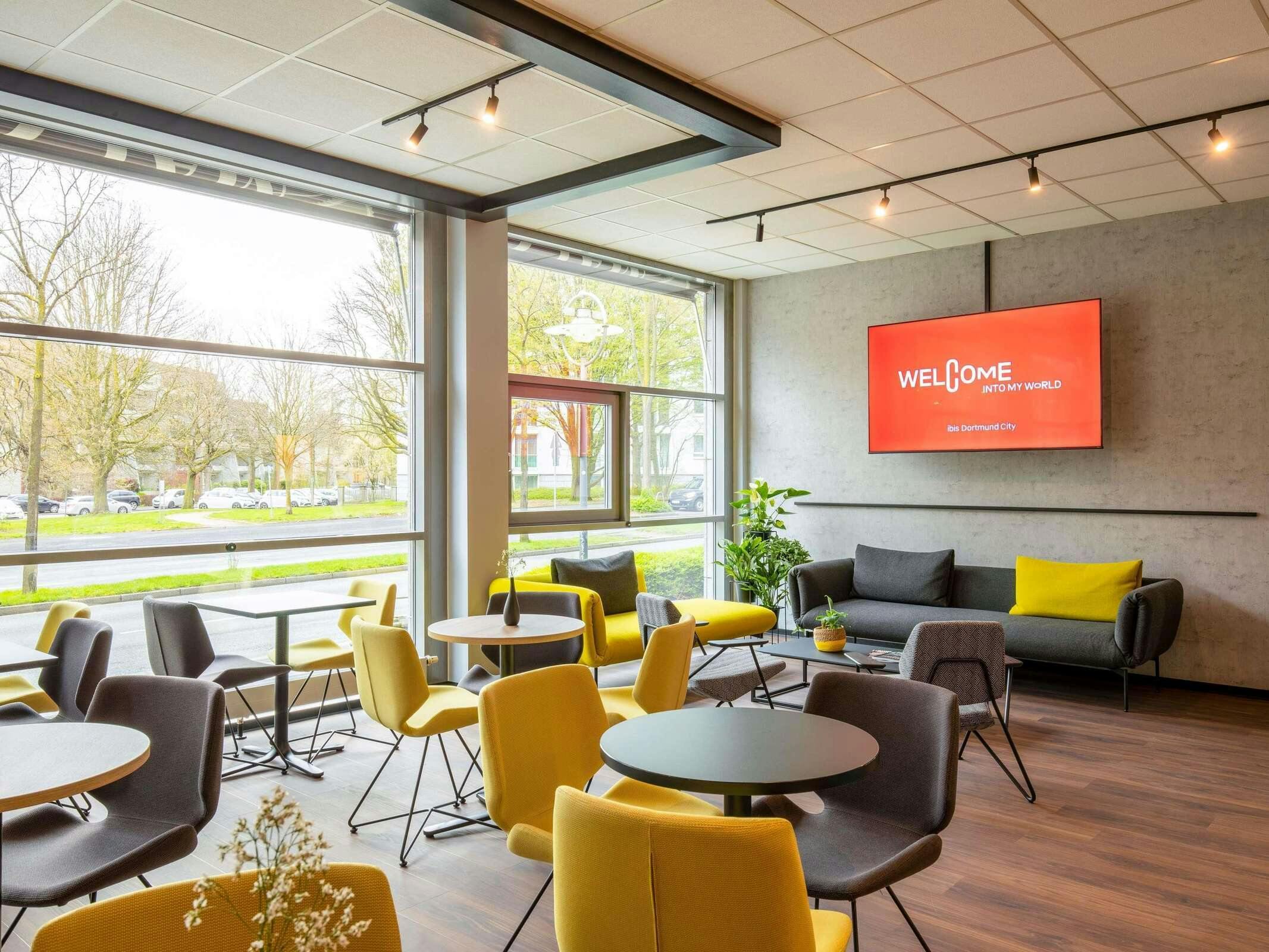 Hotel Ibis Dortmund City photo 2