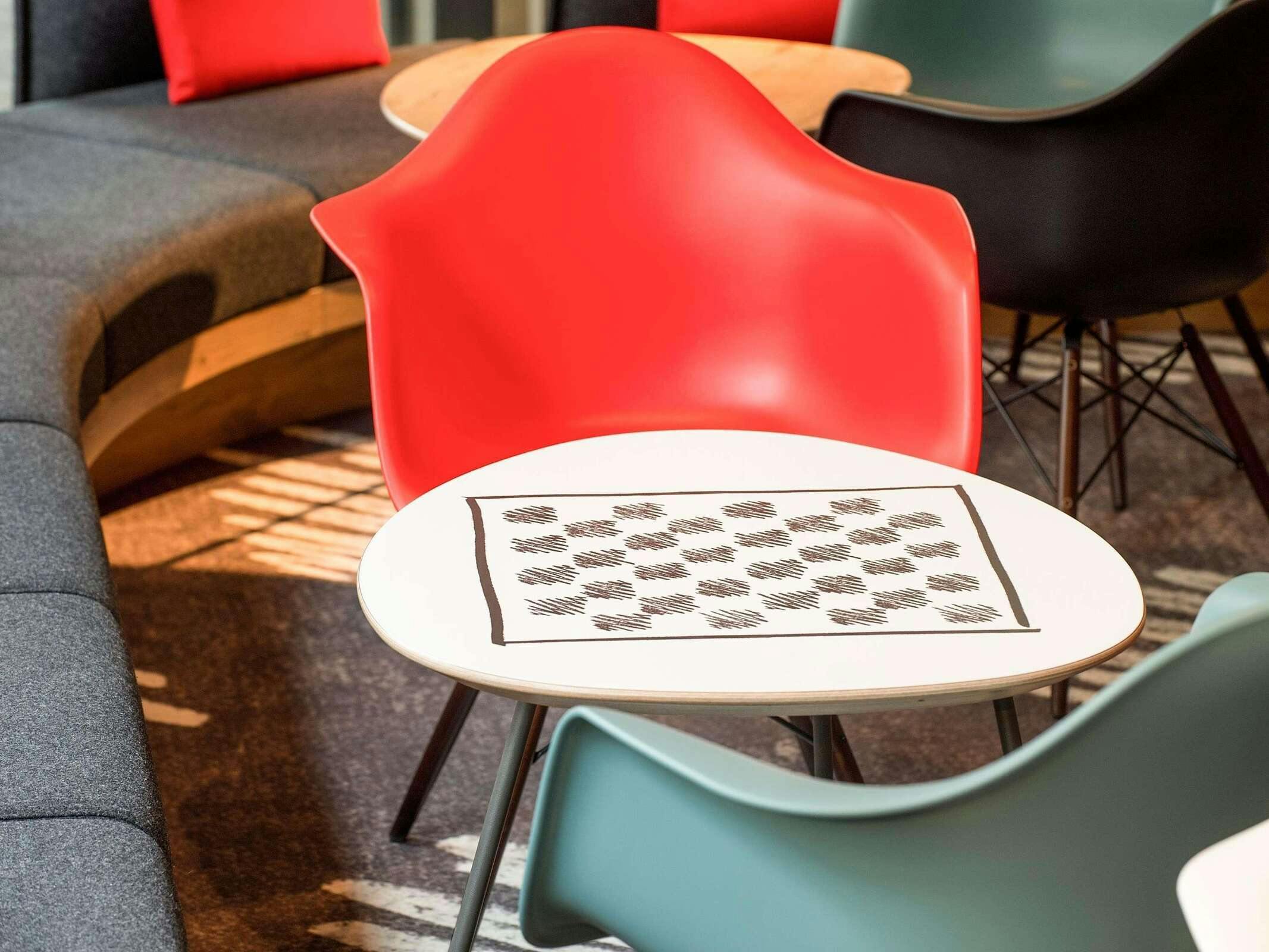 Hotel Ibis Stuttgart Centrum photo 3