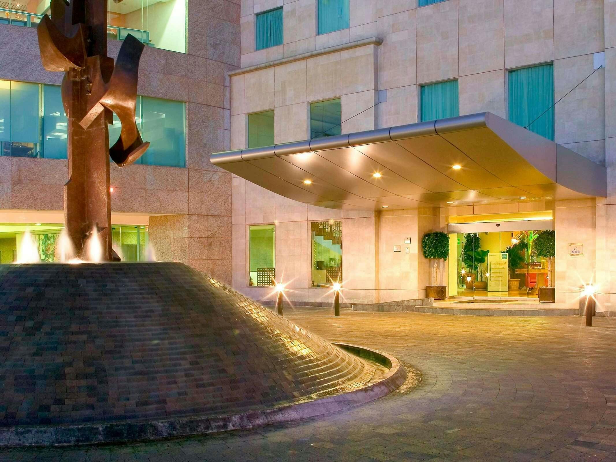 Hotel NOVOTEL MEXICO CITY SANTA FE photo 5