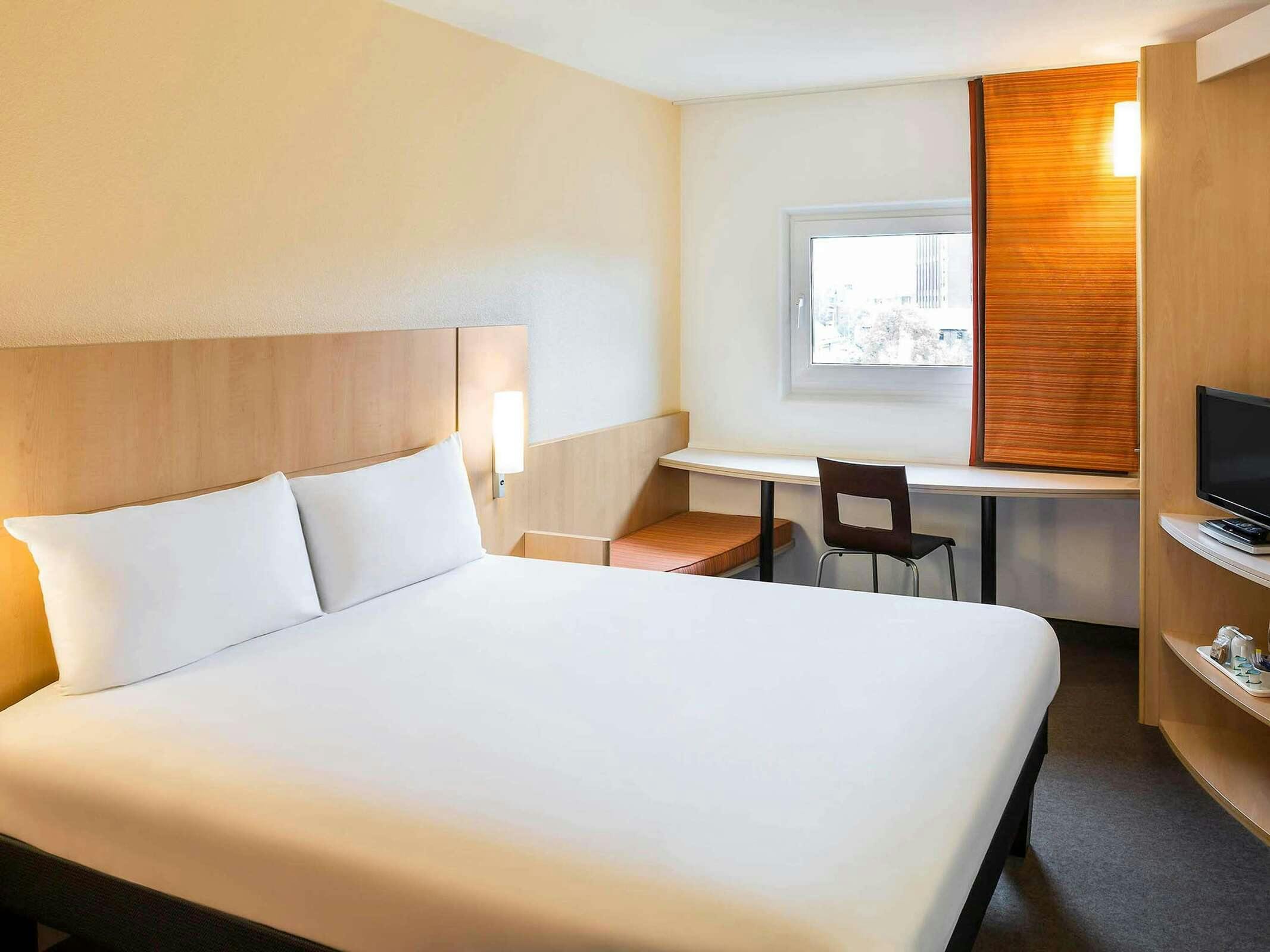 Hotel Ibis Leeds Centre Marlborough Street photo 5
