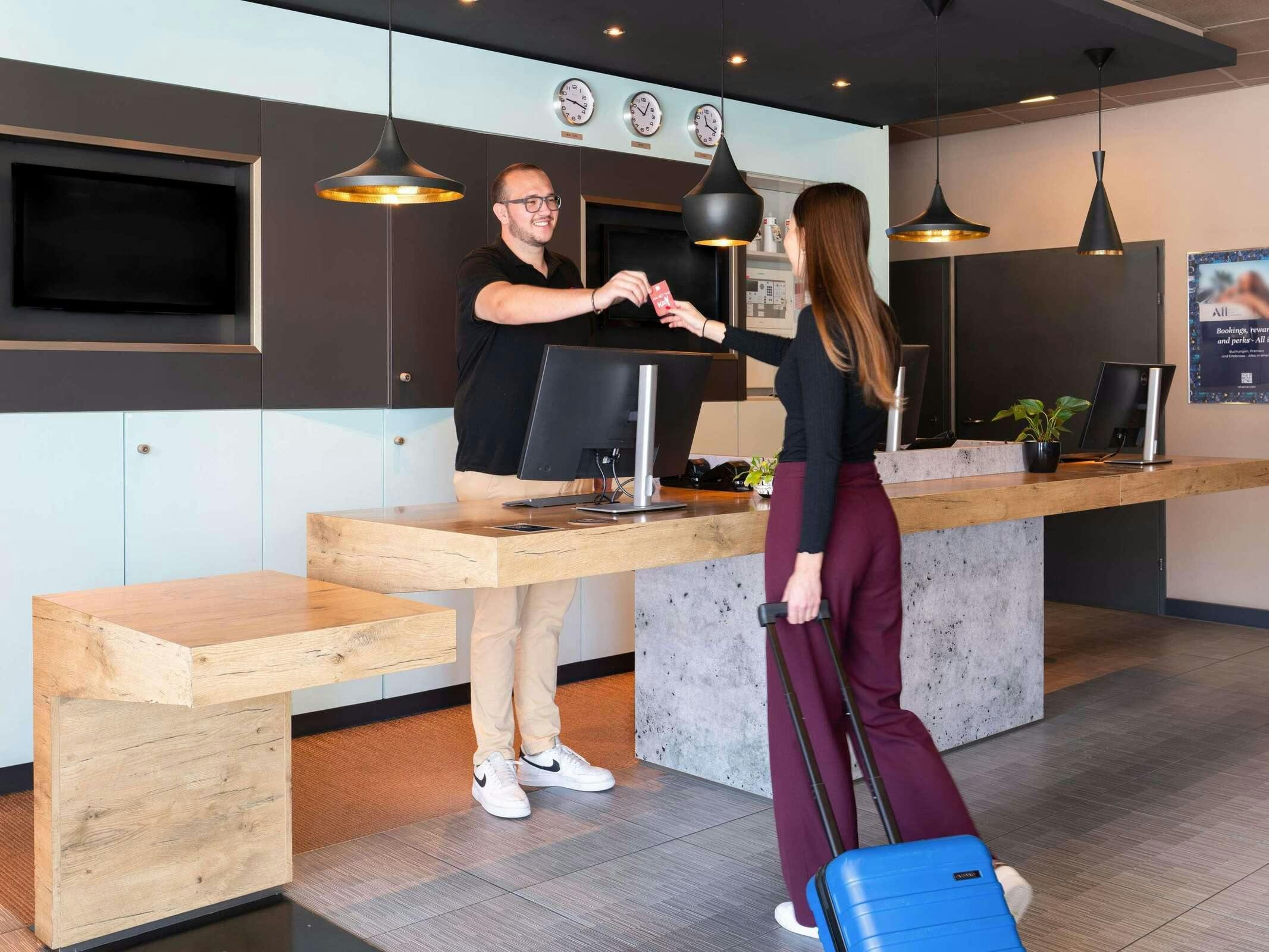 Hotel ibis Bern Expo photo 1