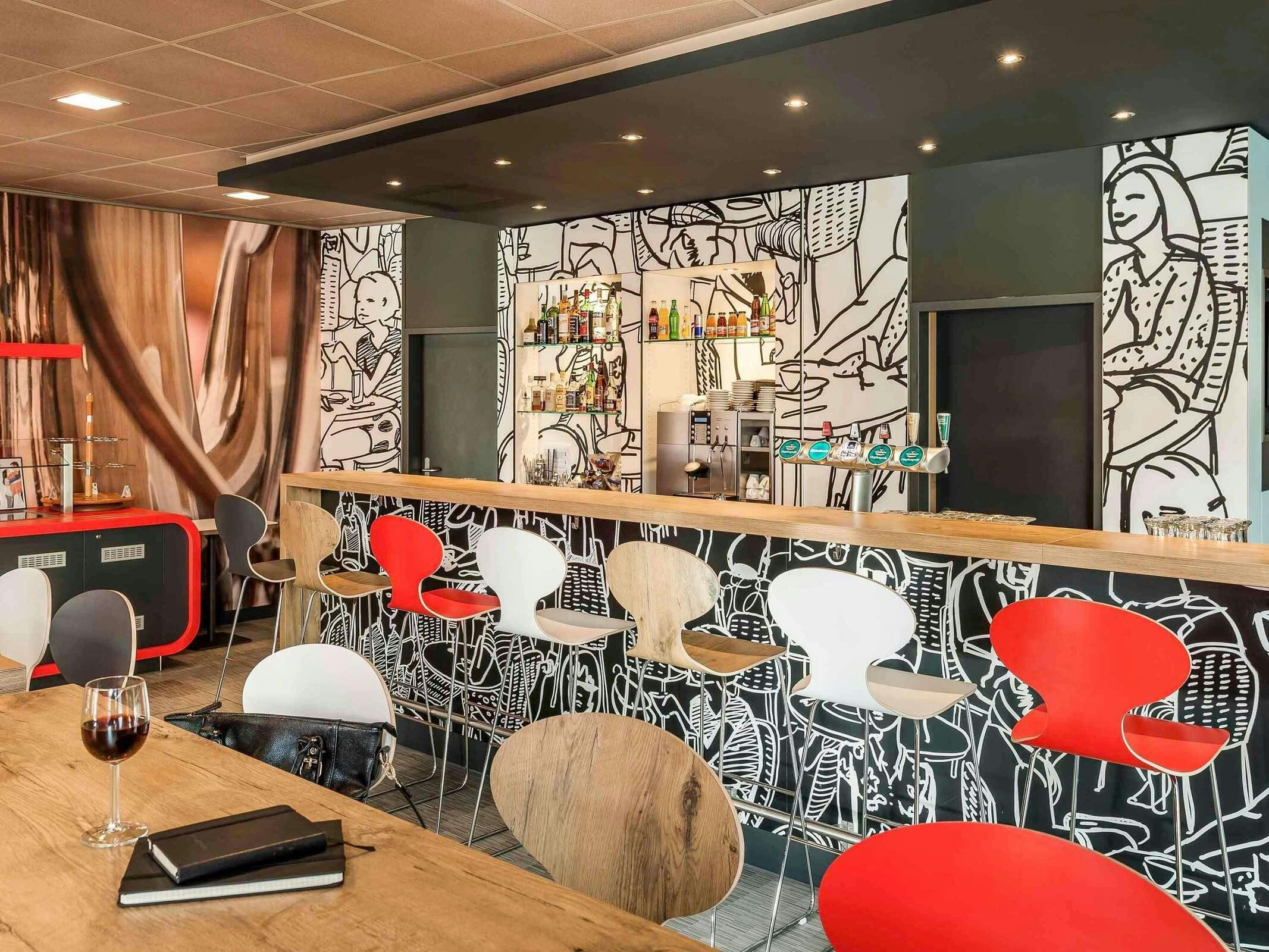 Hotel ibis Bern Expo photo 4