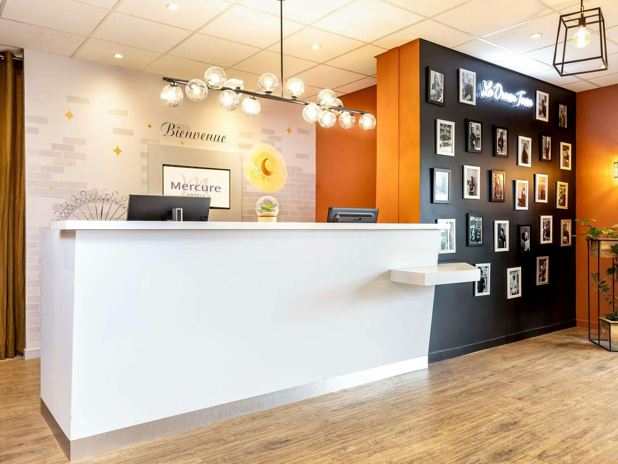 Hotel Mercure Lyon Est Chaponnay photo 3