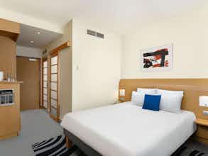 Hotel Novotel Budapest Danube photo 1