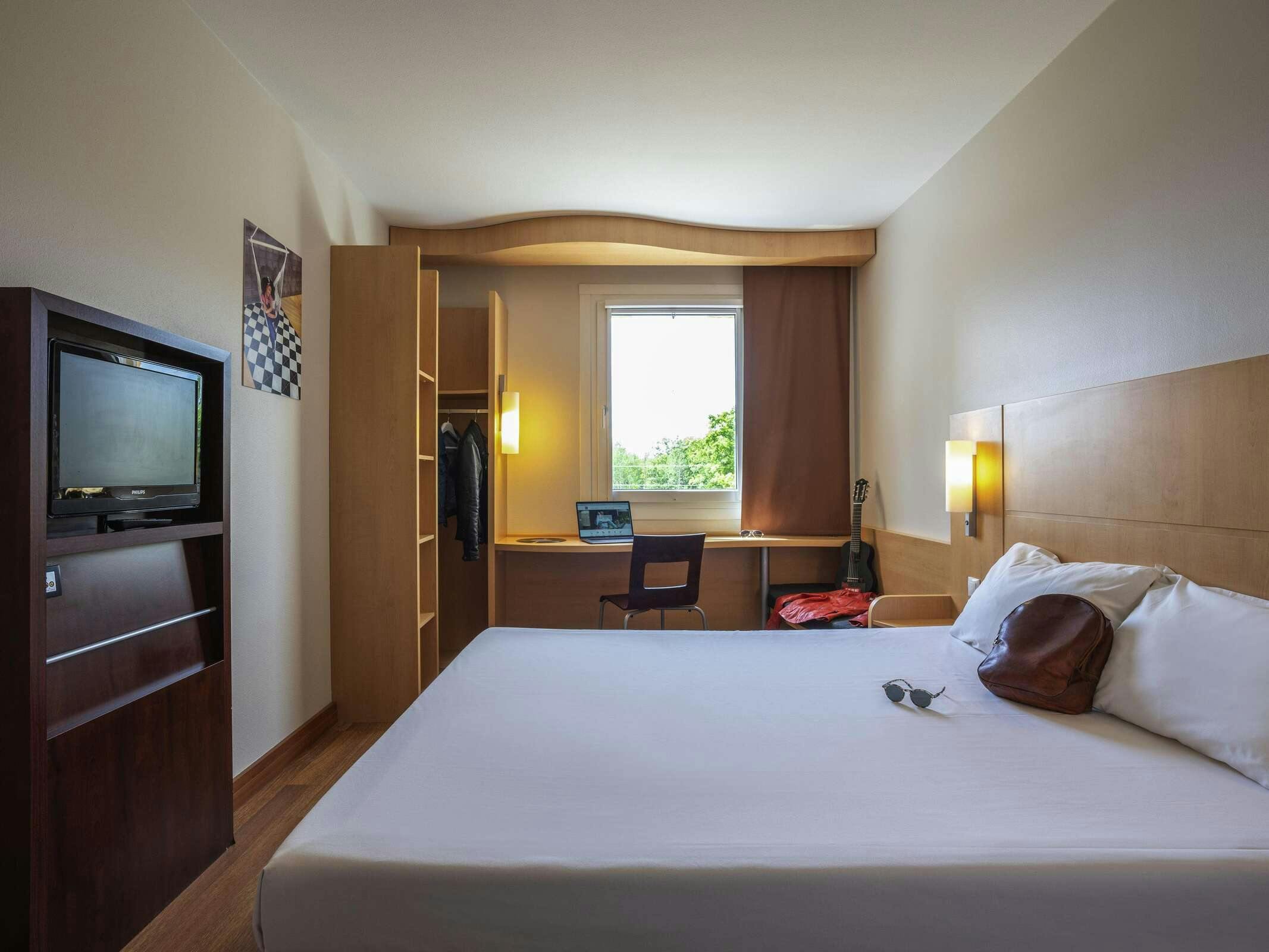Hotel Ibis Plzen photo 5