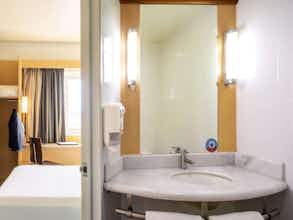Hotel IBIS CHIHUAHUA photo 4