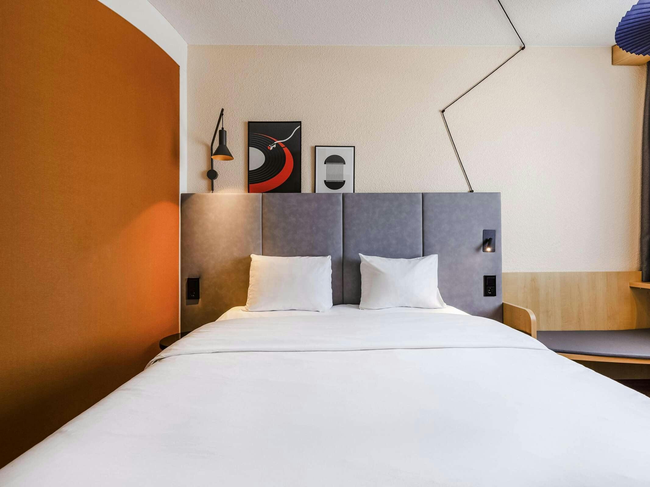 Hotel Ibis Friedrichshafen Airport Messe photo 1