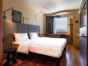 Hotel Ibis Friedrichshafen Airport Messe photo 2