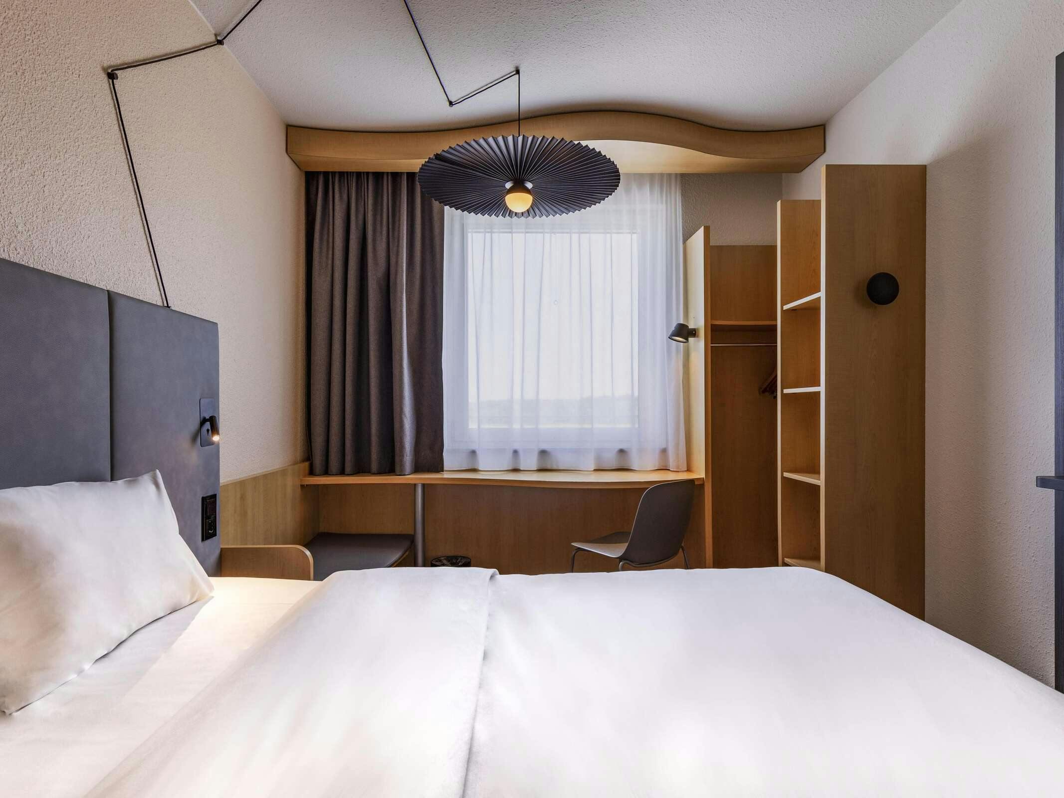 Hotel Ibis Friedrichshafen Airport Messe photo 3