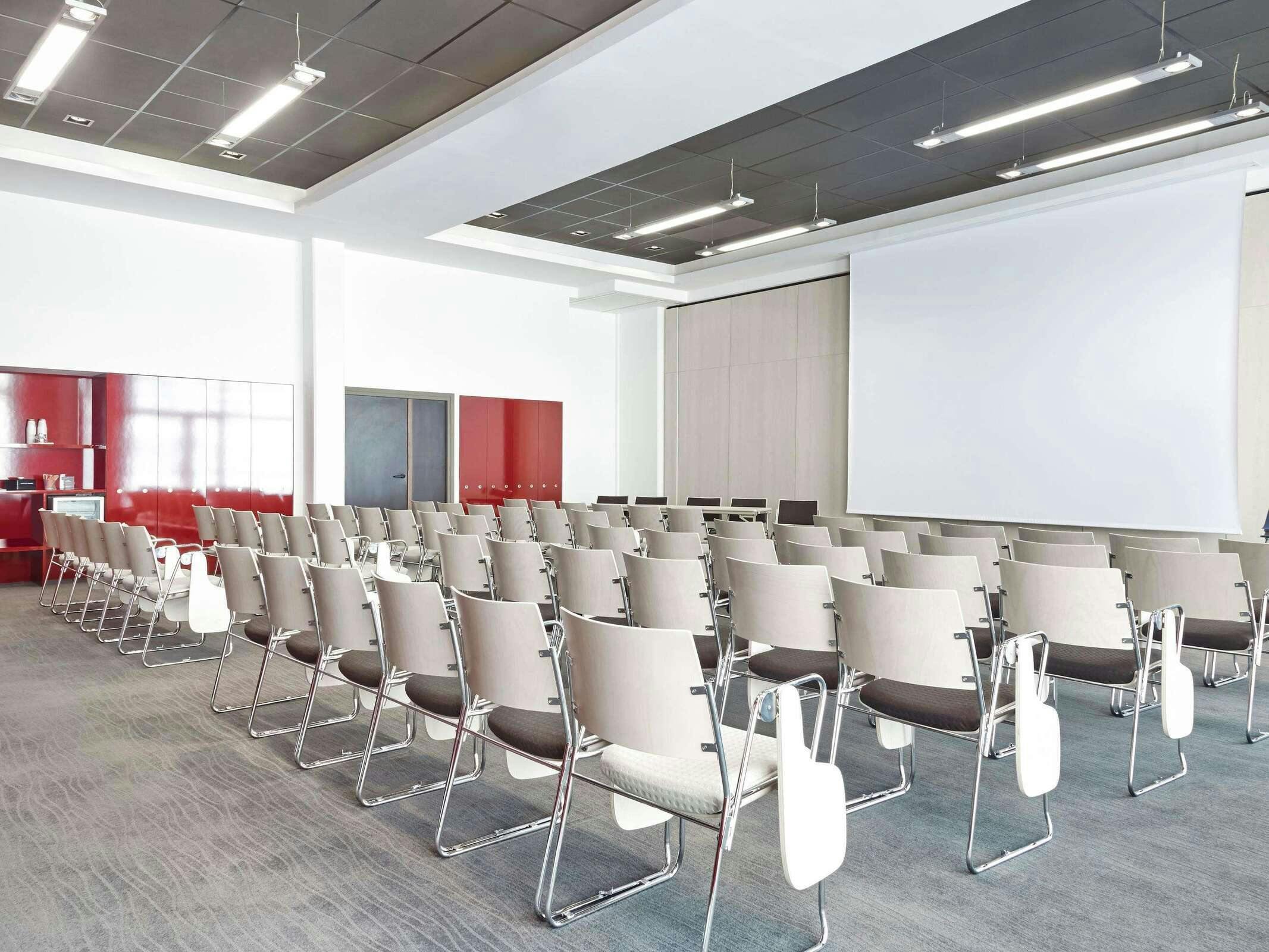 Hotel Novotel Avignon Centre photo 1