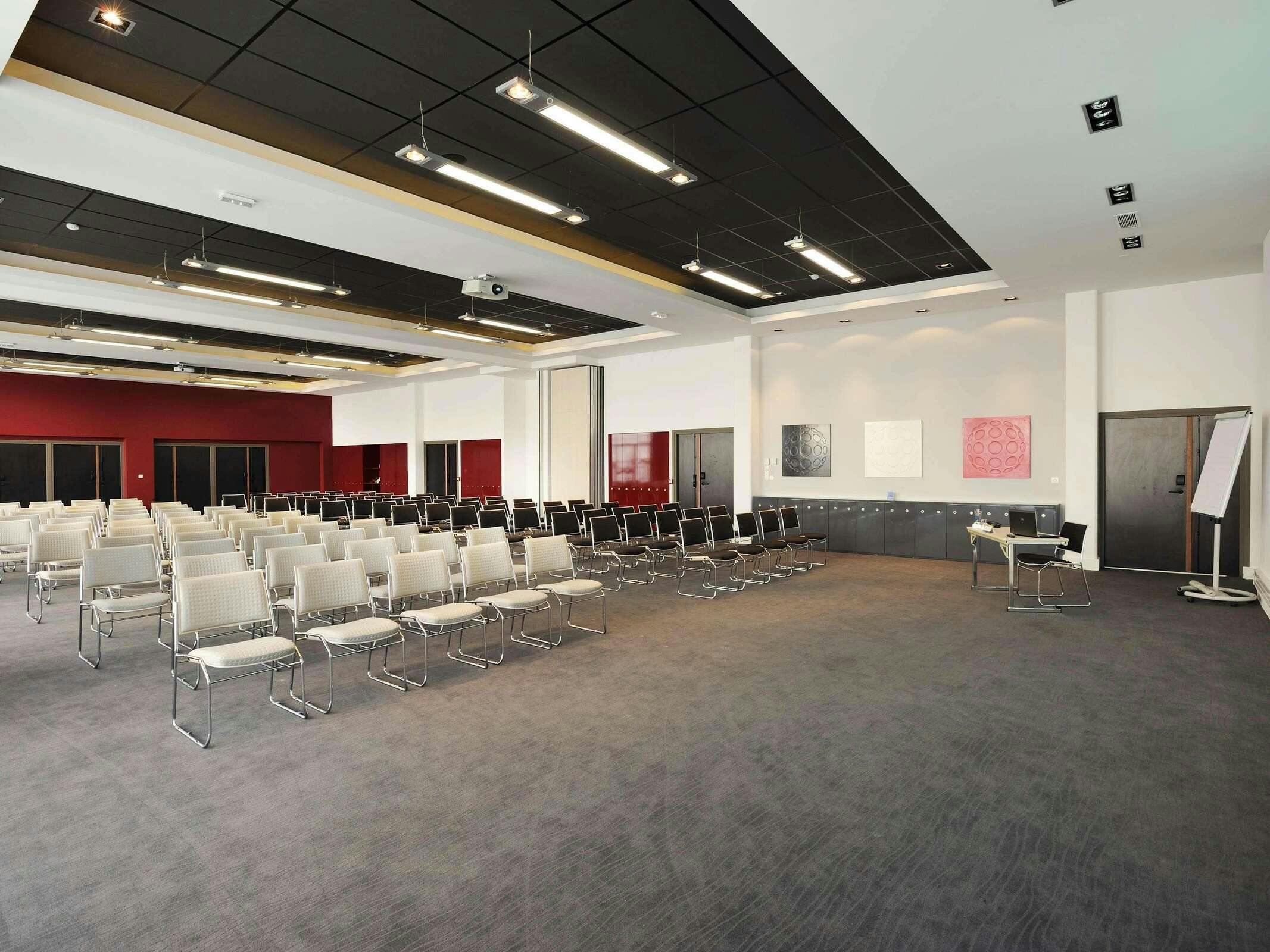 Hotel Novotel Avignon Centre photo 2