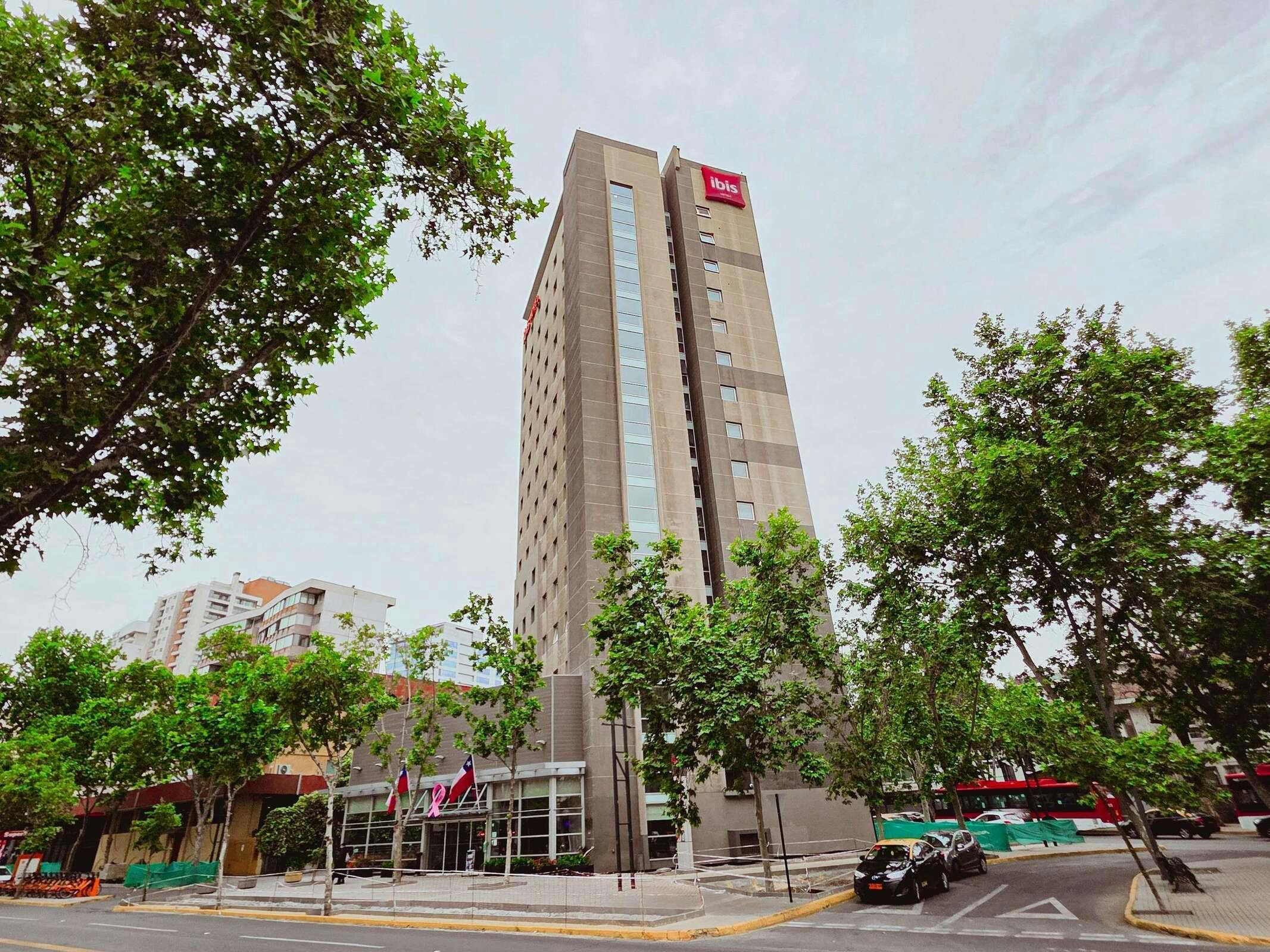 Ibis Santiago Providencia