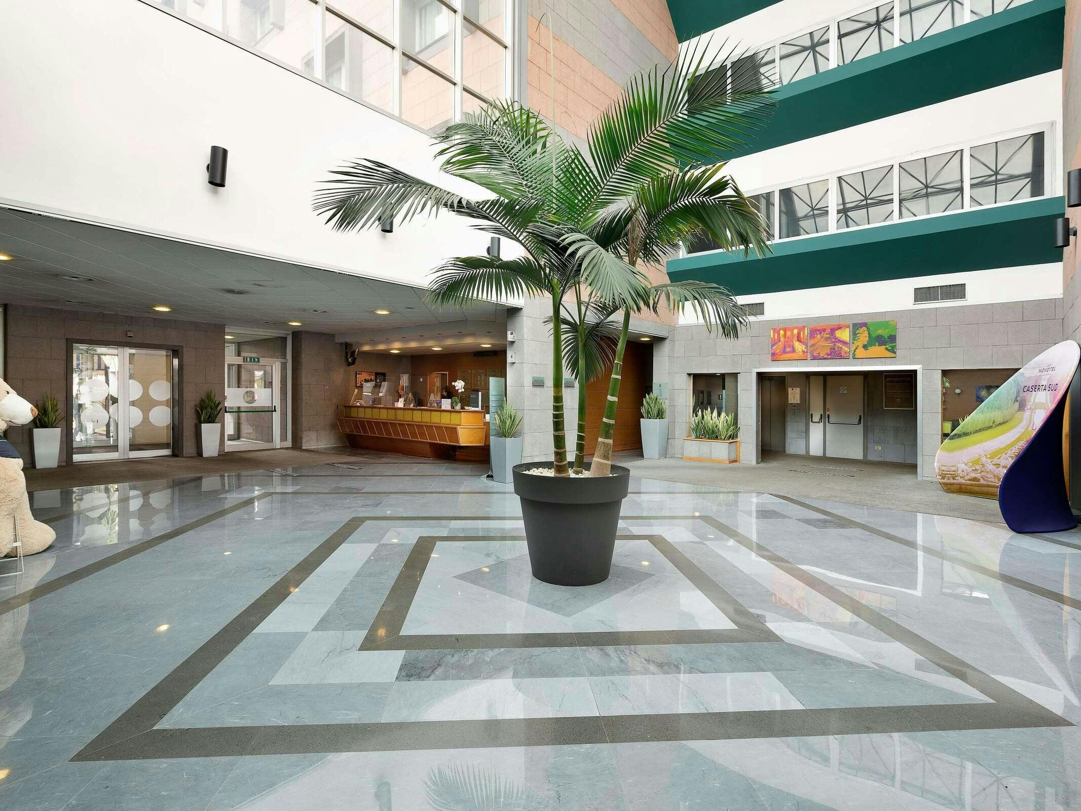 Hotel Novotel Caserta Sud photo 2