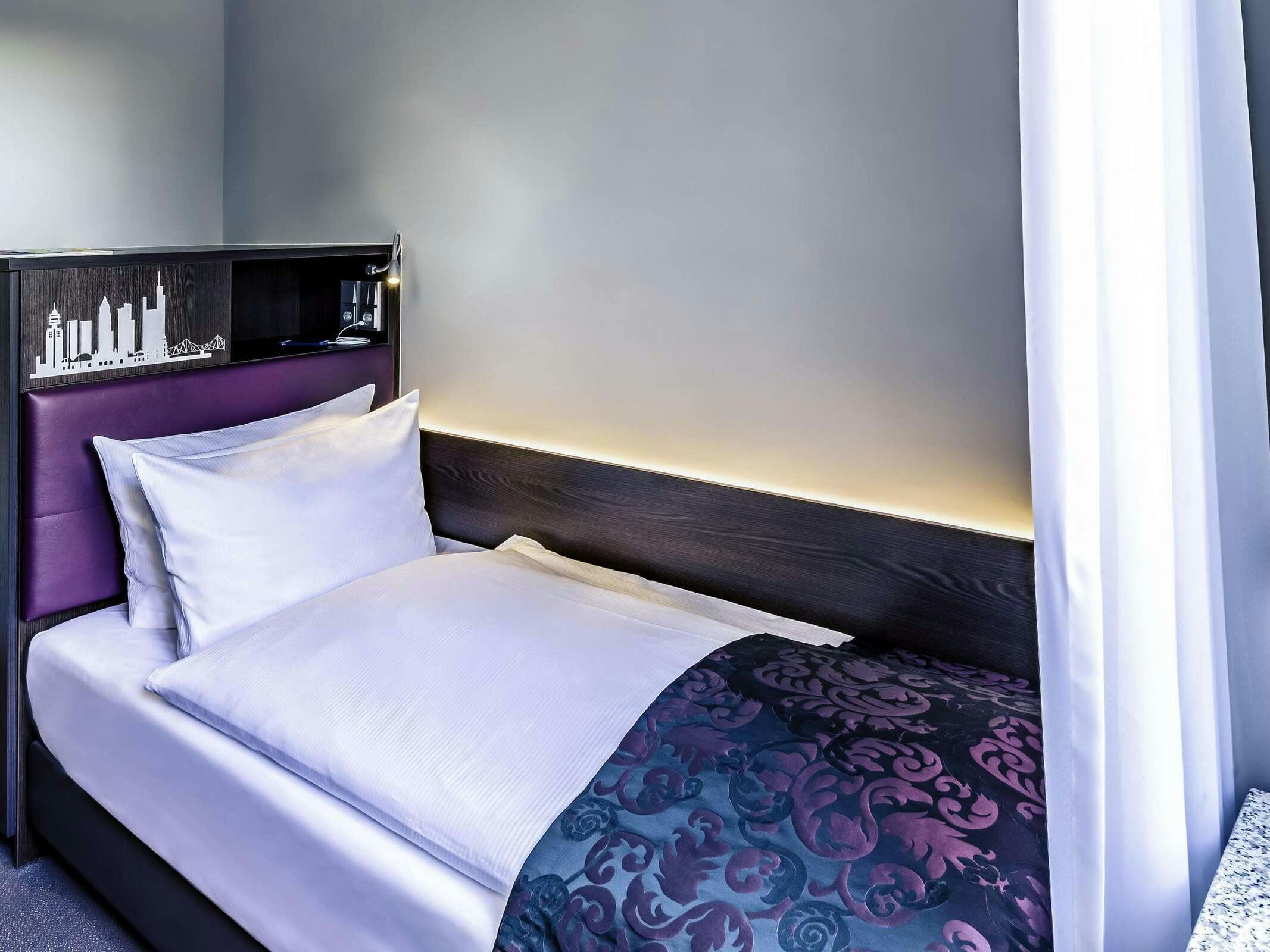 Hotel Mercure Hotel Frankfurt City Messe photo 4