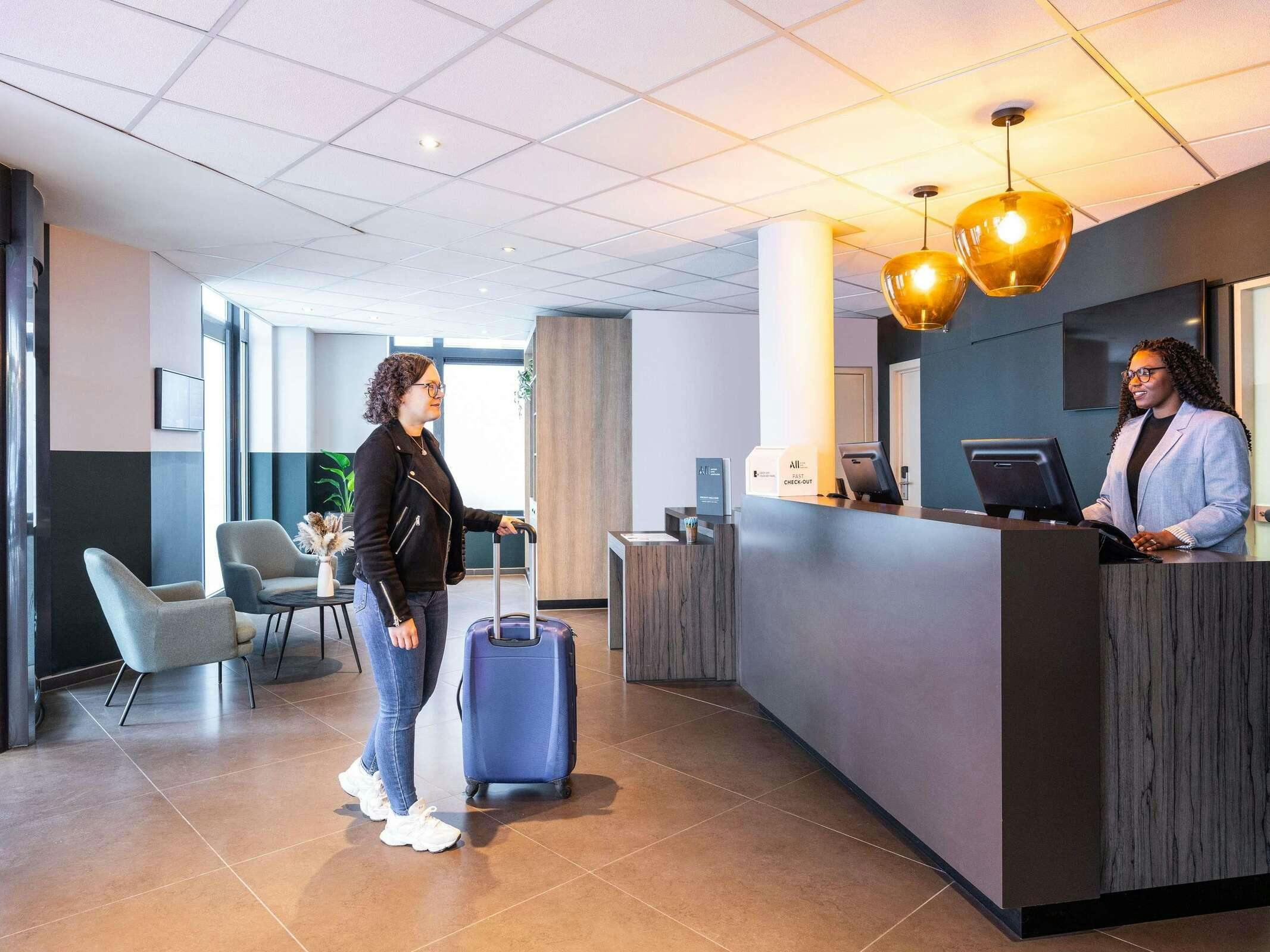 Hotel Ibis Styles Brussels Centre Stephanie photo 3