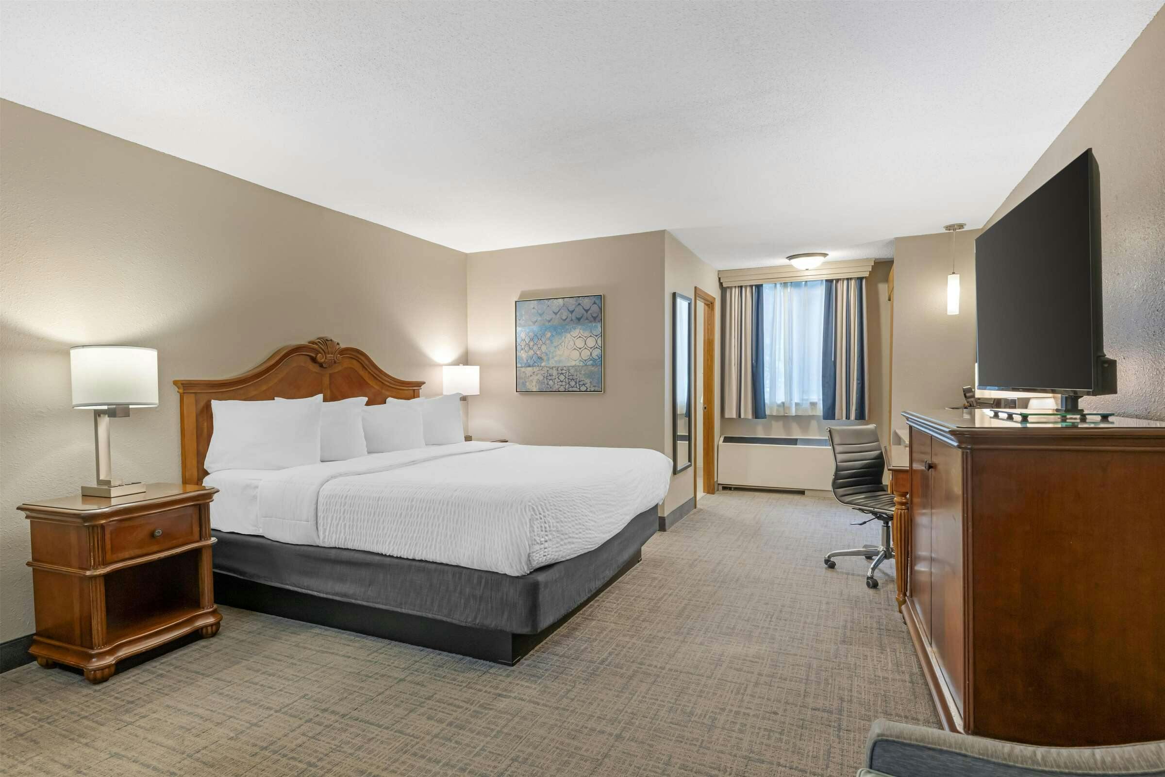 Hotel Best Western Plus Dubuque Hotel & Conference Center photo 1