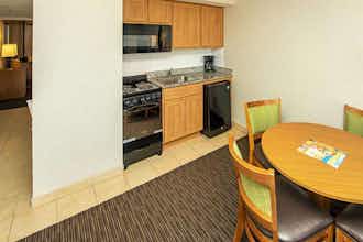 Hotel Barclay Towers Suites photo 2