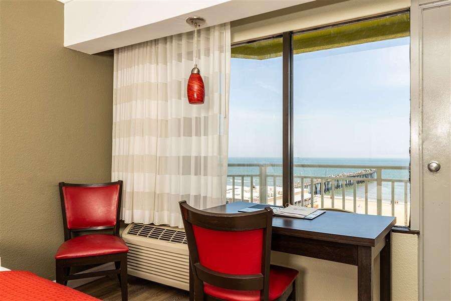 Hotel Sandcastle Resort On The Beach photo 3