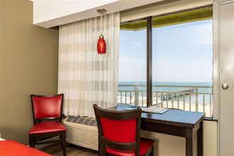 Hotel Sandcastle Resort On The Beach photo 3