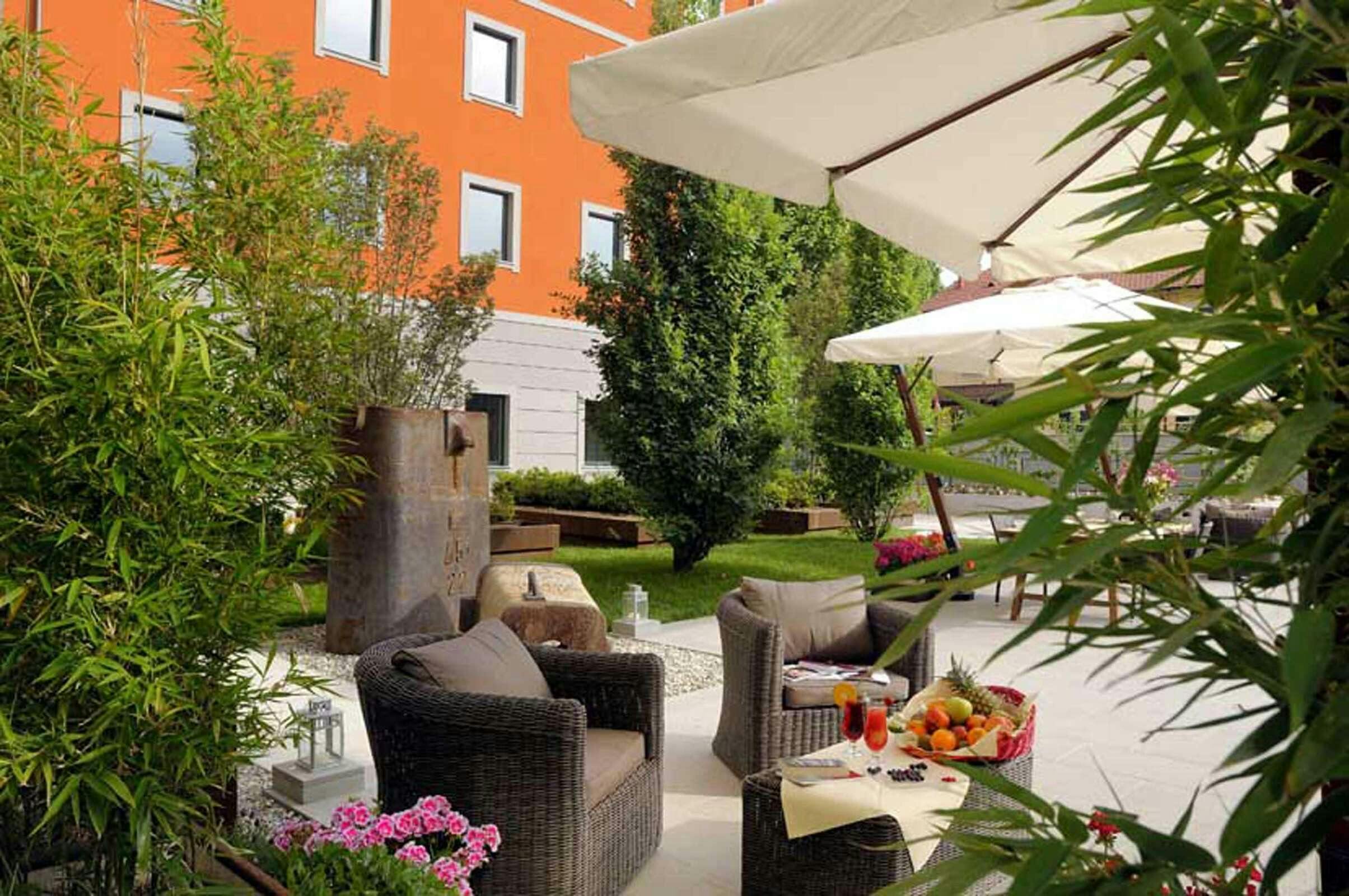 Best Western Falck Village Hotel
