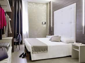 Hotel Ibis Styles Milano Centro photo 2