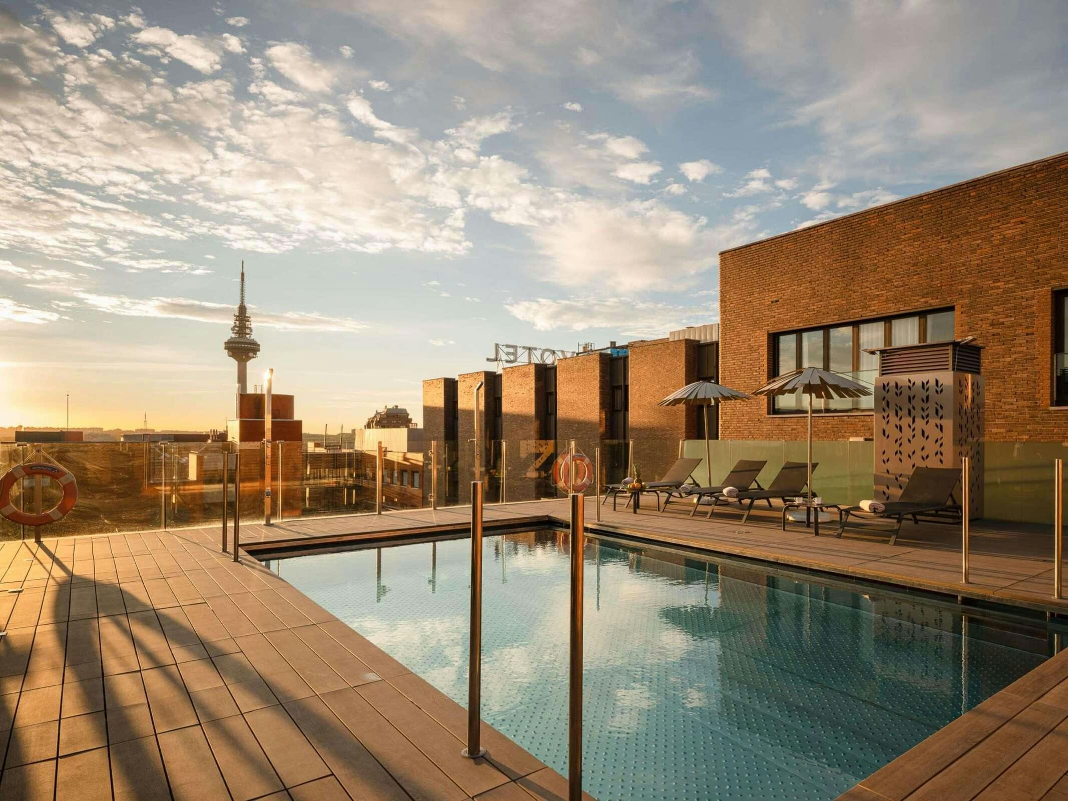Hotel Novotel Madrid Center photo 1