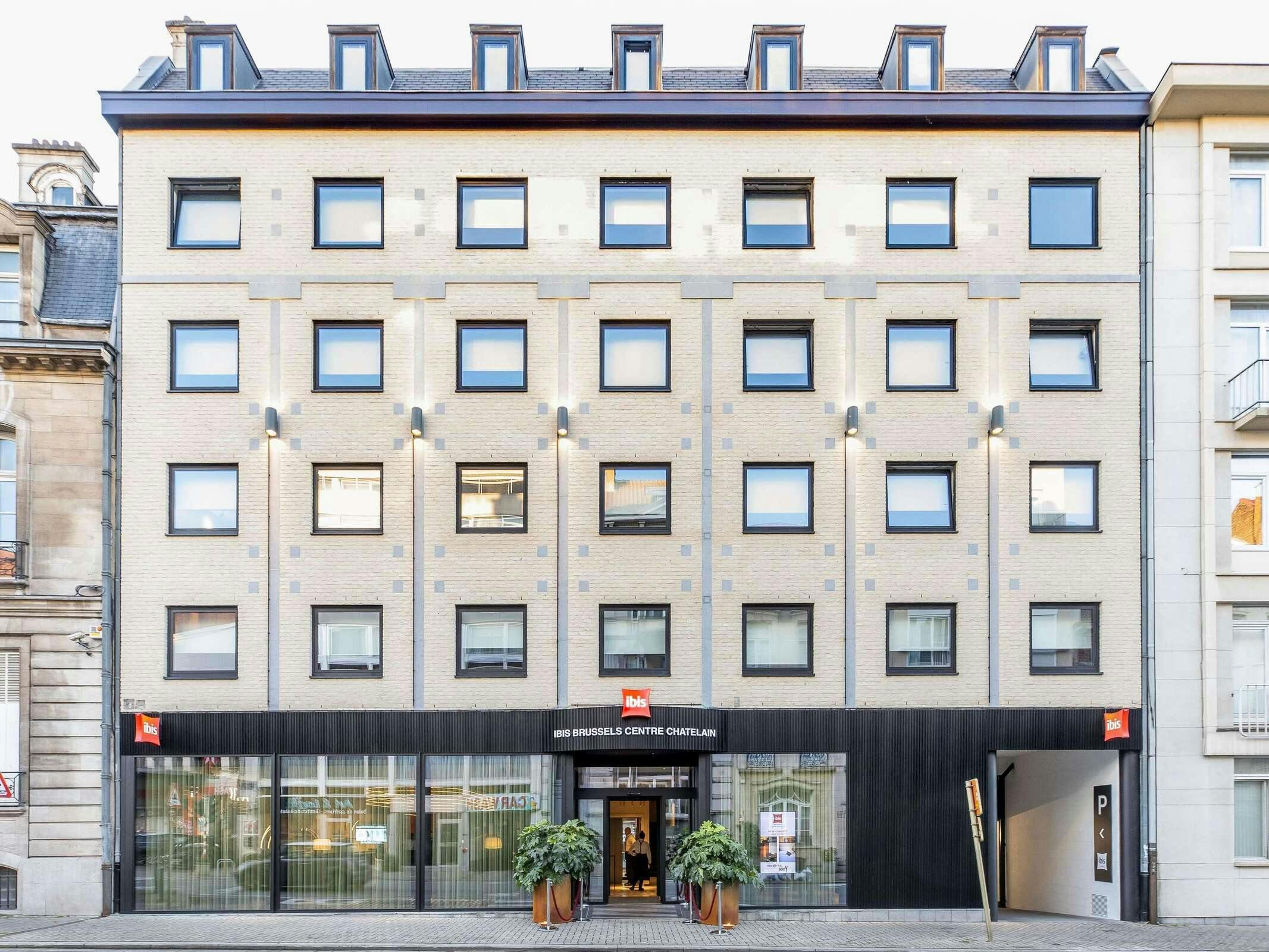 Hotel Ibis Brussels Centre Chatelain photo 5