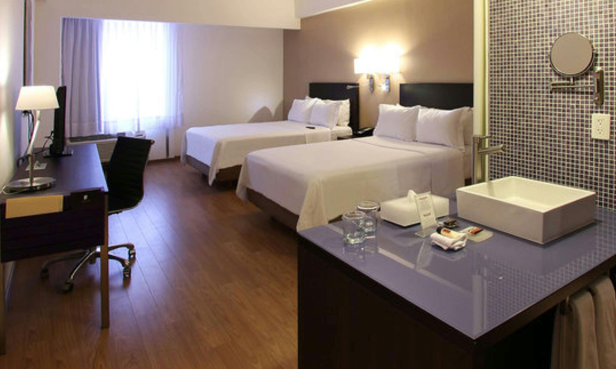 Fiesta Inn Tlalnepantla