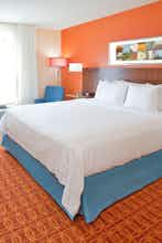 Hotel Fairfield Inn and Suites by Marriott Austin South photo 2