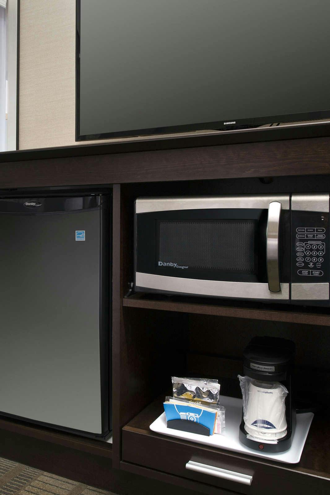 Hotel Hampton Inn & Suites Falls Church photo 3