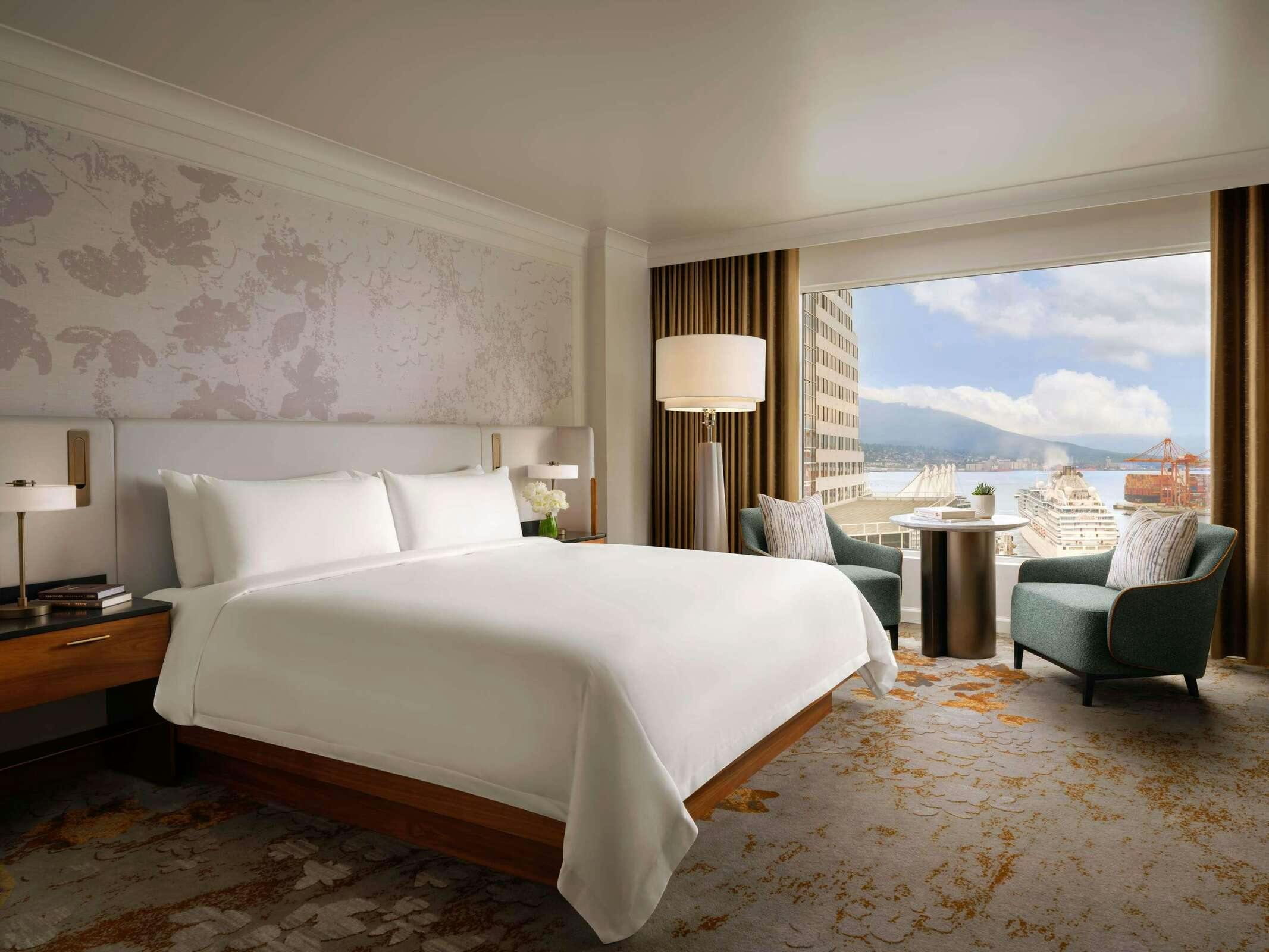 Hotel The Fairmont Waterfront photo 1