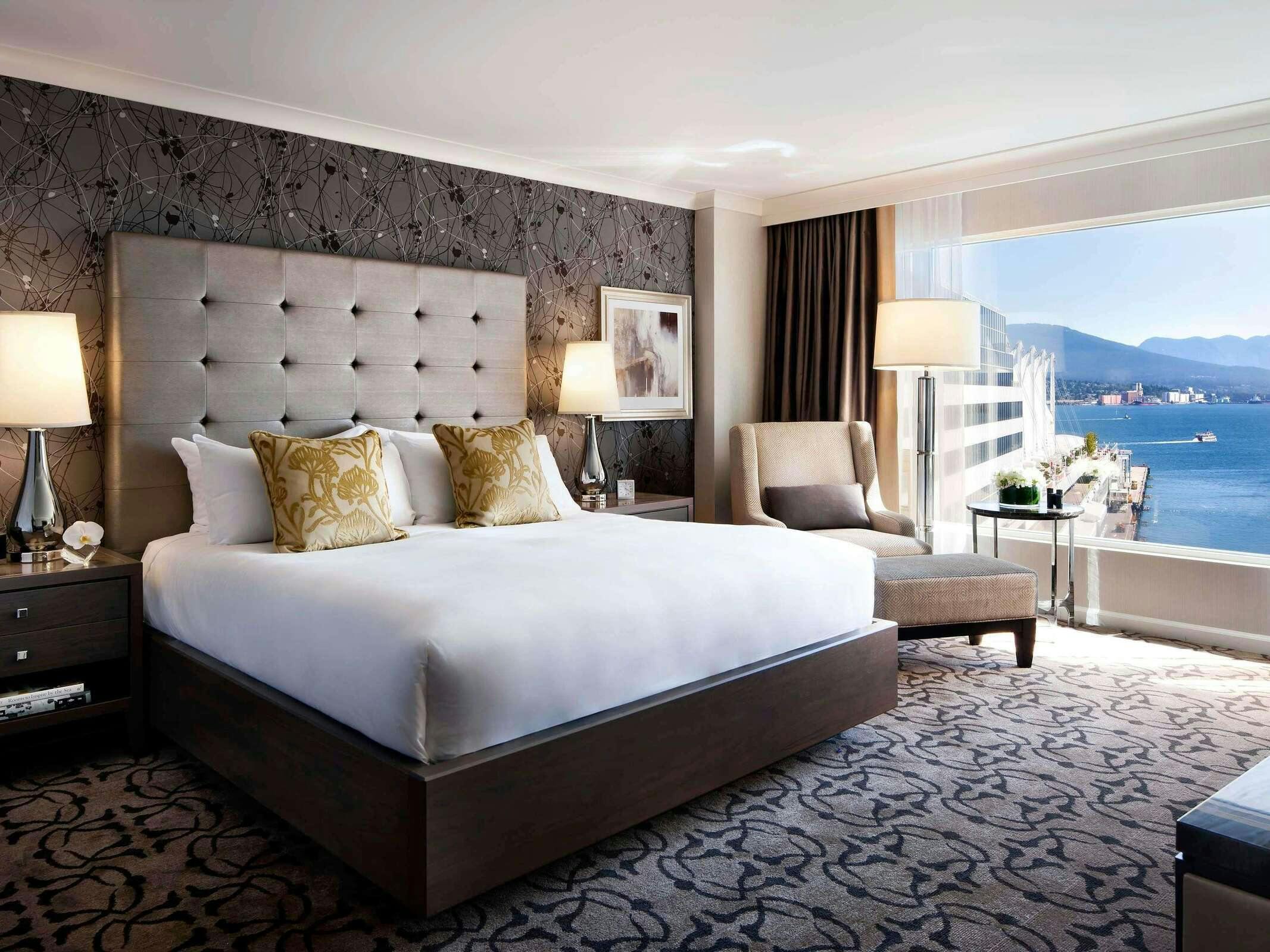 Hotel The Fairmont Waterfront photo 3