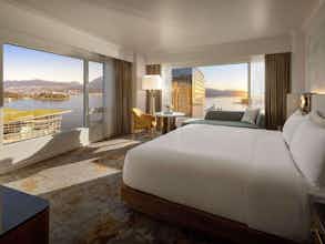 Hotel The Fairmont Waterfront photo 4