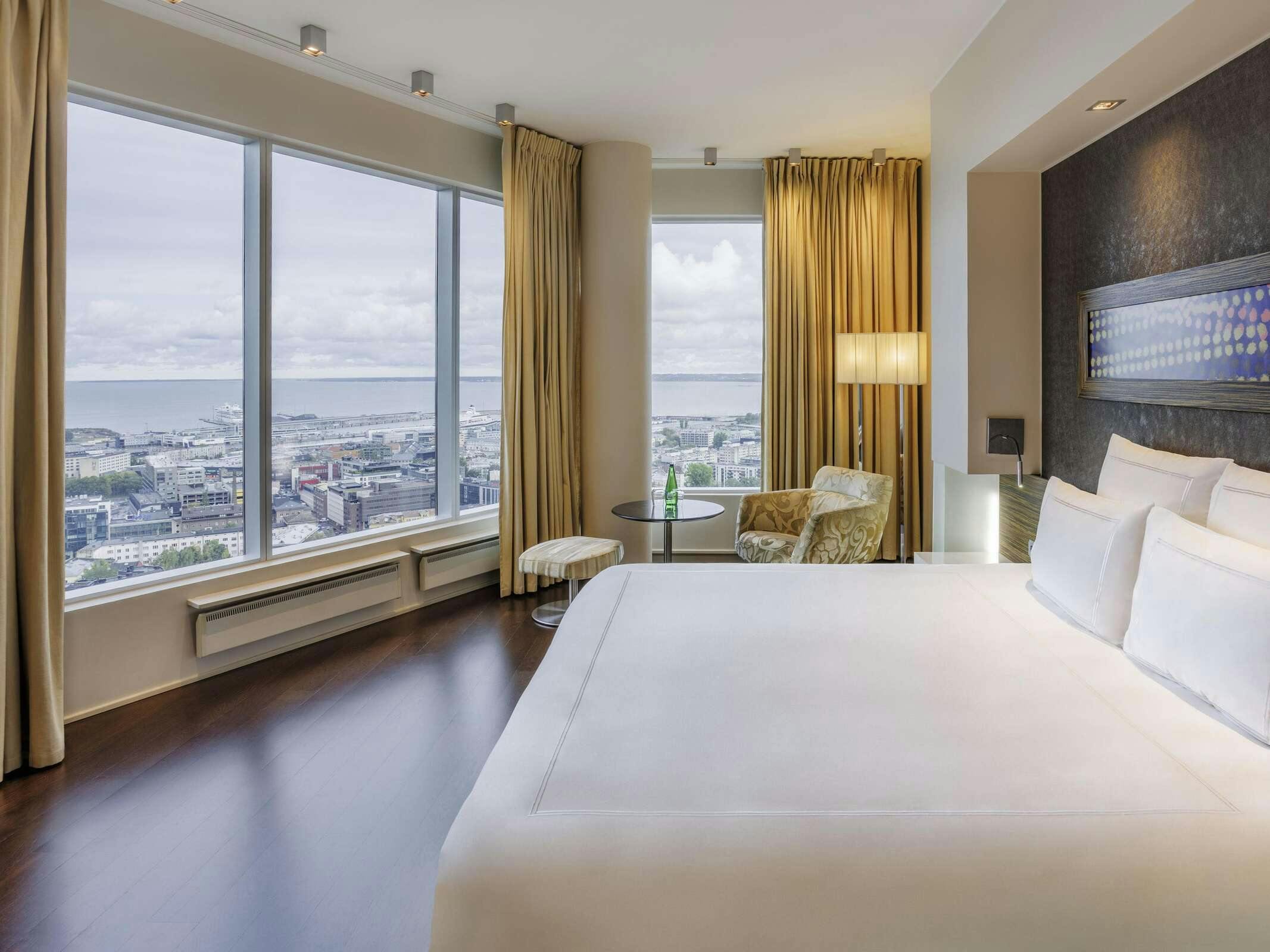 Hotel Swissôtel Tallinn photo 2