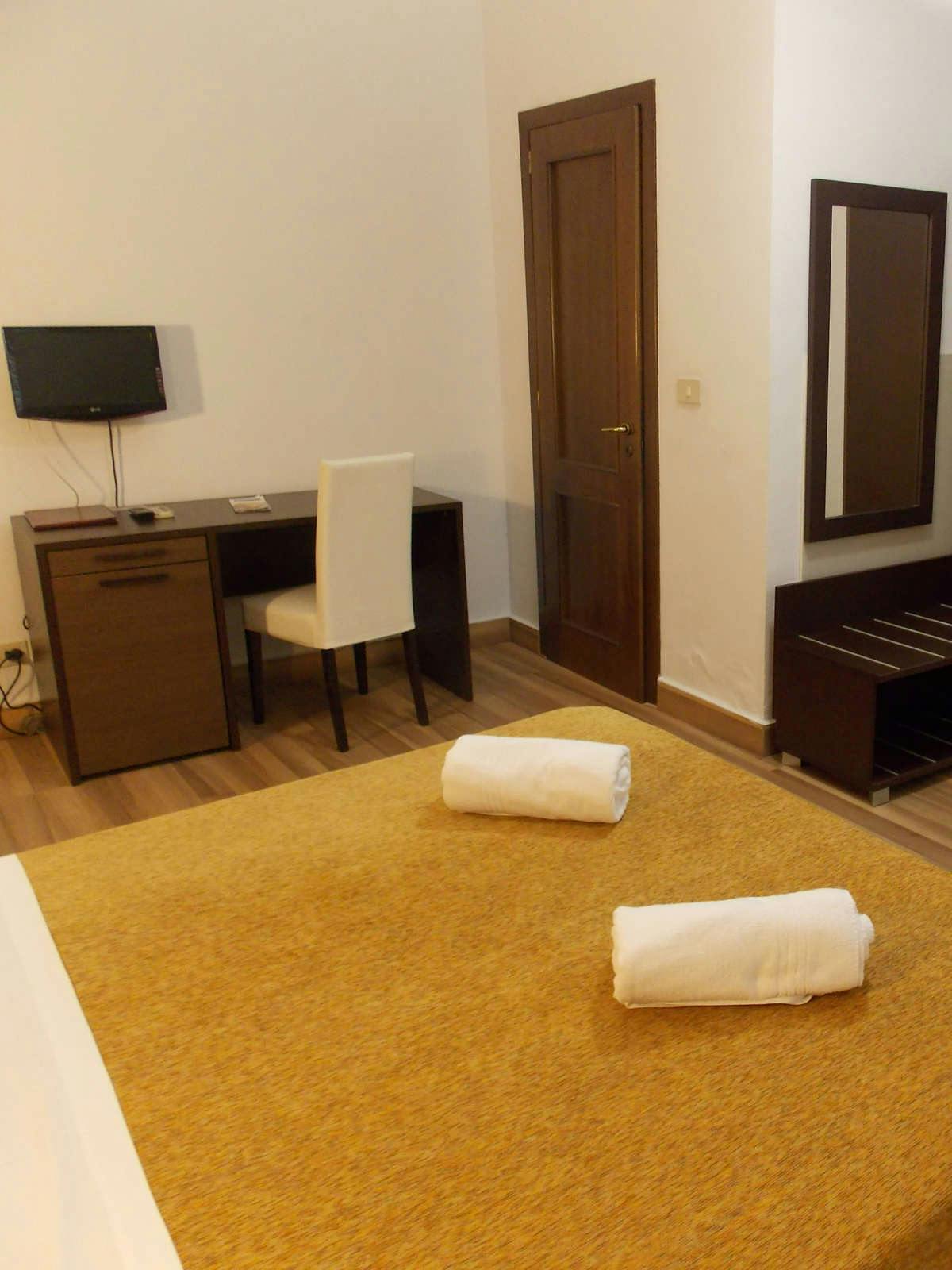 Hotel Hotel Tonic photo 2