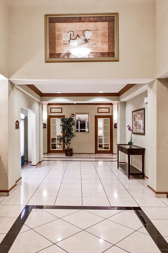 Holiday Inn Express Tampa Fairgrounds Casino