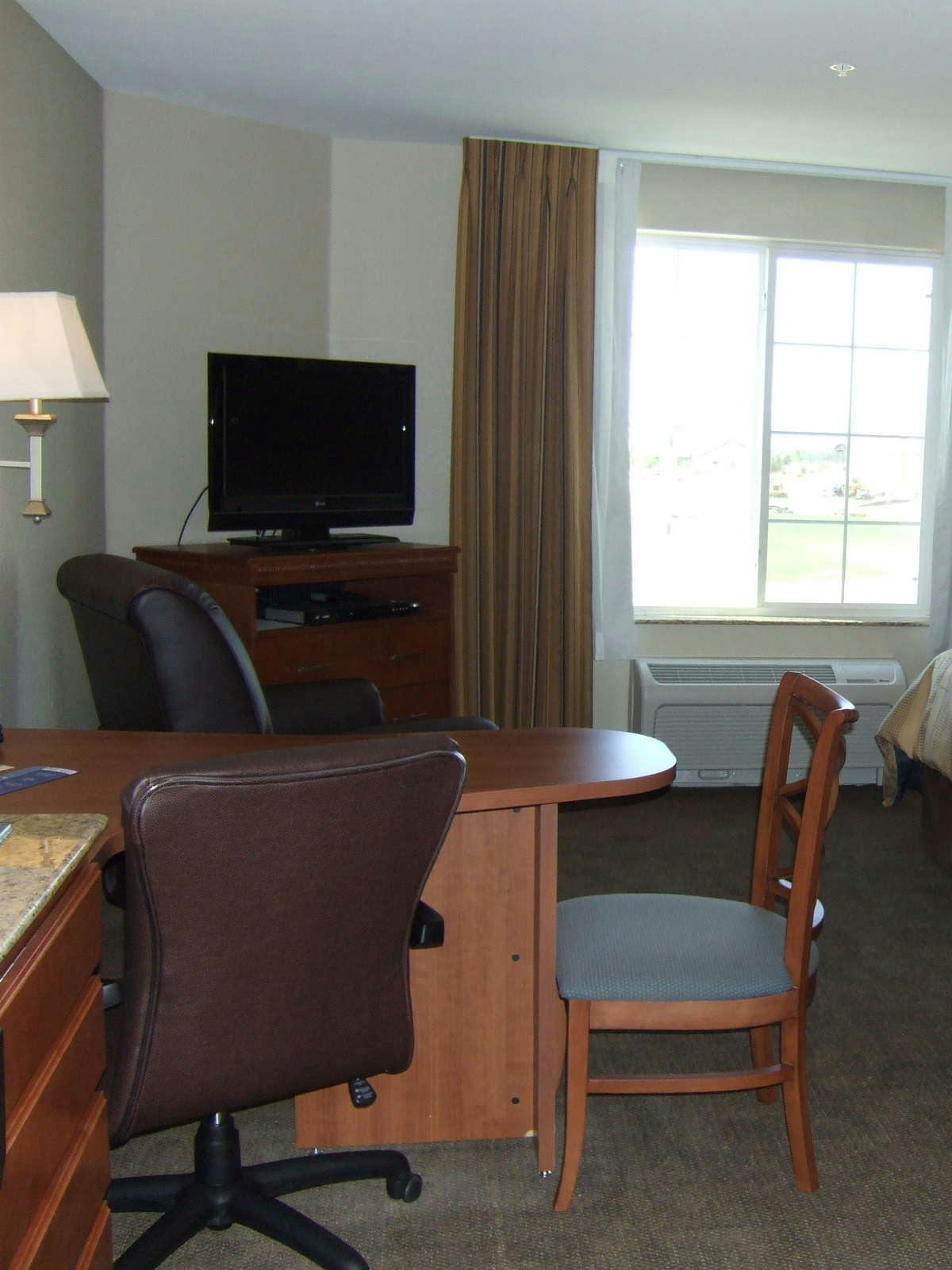 Hotel Candlewood Suites Loveland photo 2