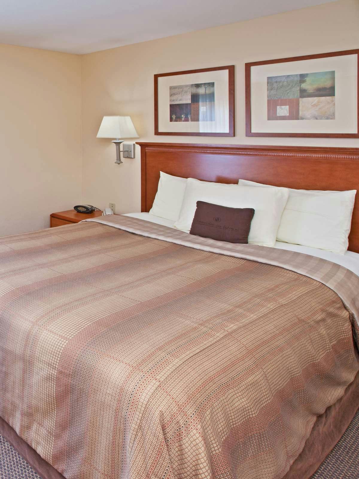 Hotel Candlewood Suites Louisville Airport photo 1