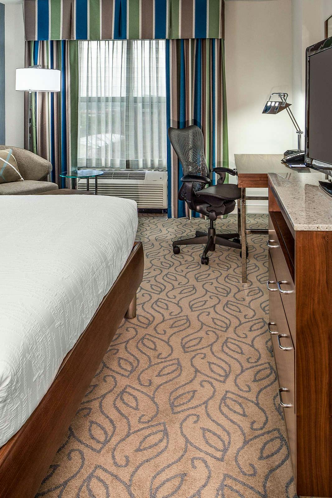 Hilton Garden Inn Atlanta Midtown Atlanta Hoteltonight