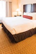 Hotel Clarion Inn Elmhurst - Oakbrook photo 2
