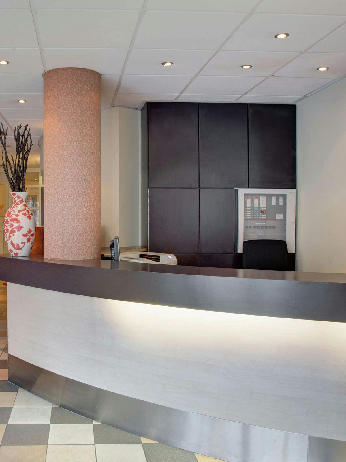 Hotel Fletcher Stadshotel Den Haag photo 5