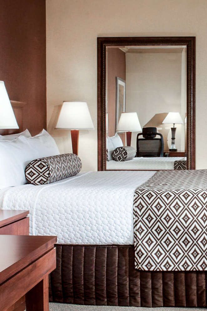 Hotel Crowne Plaza Atlanta Perimeter photo 1