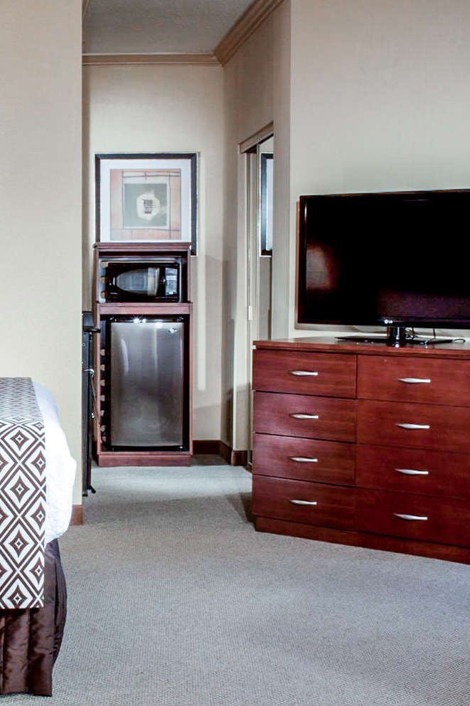 Hotel Crowne Plaza Atlanta Perimeter photo 2