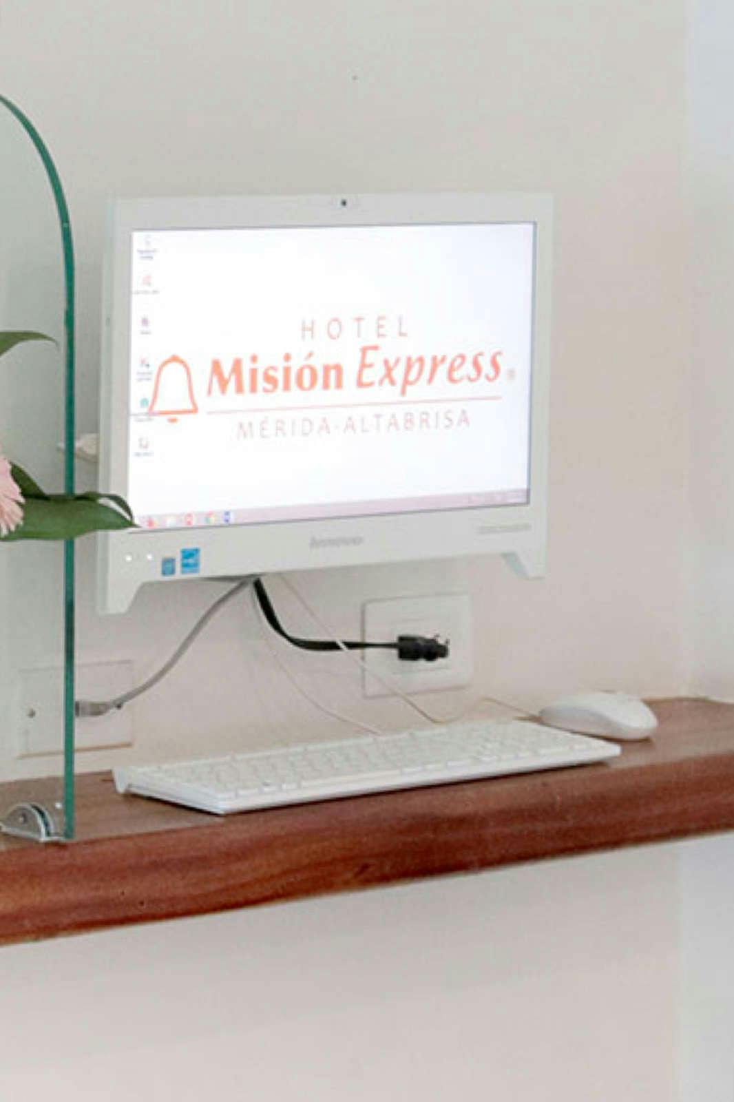Hotel Mision Express Merida Altabrisa photo 5