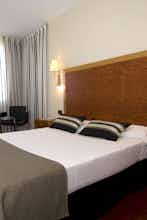 Hotel Exe Plaza Delicias photo 1