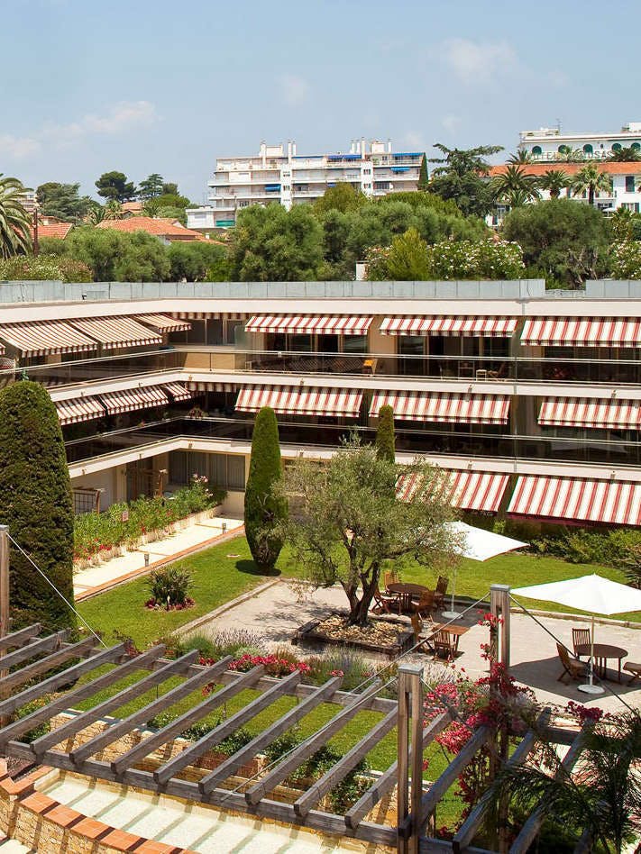 Hotel The Originals Boutique,Hotel Les Strelitzias, Antibes Ouest photo 4