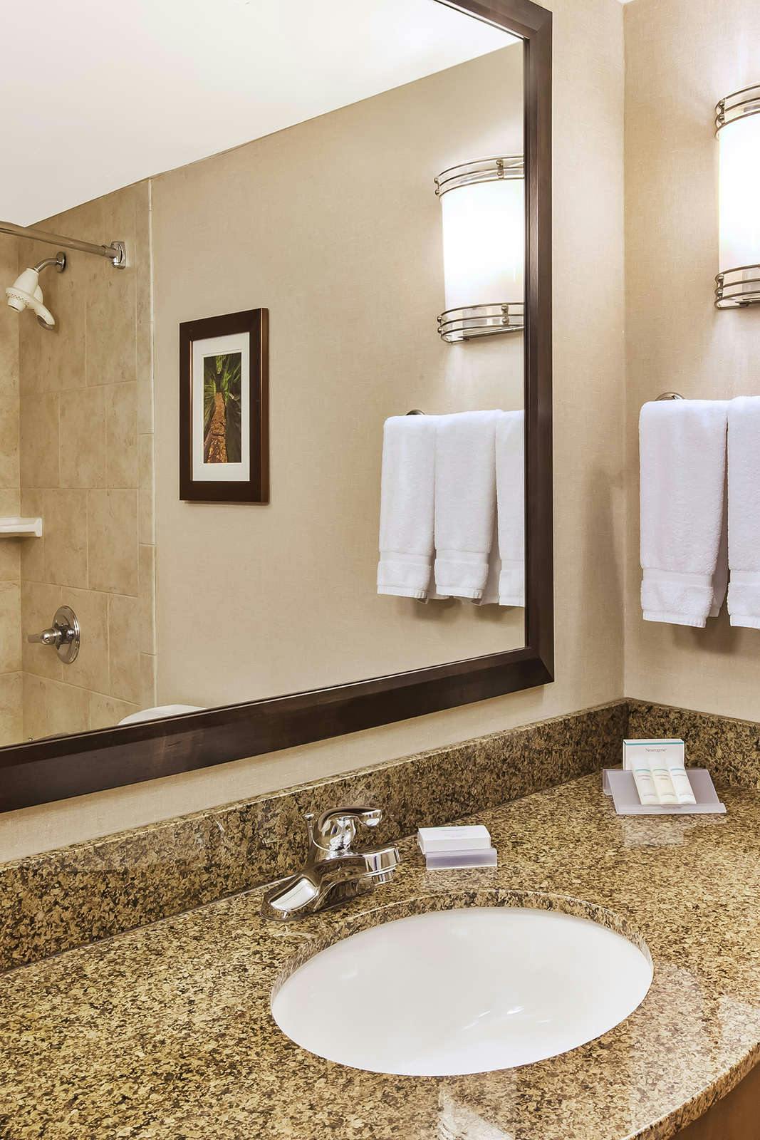 Hotel Hilton Garden Inn Cleveland Downtown photo 2